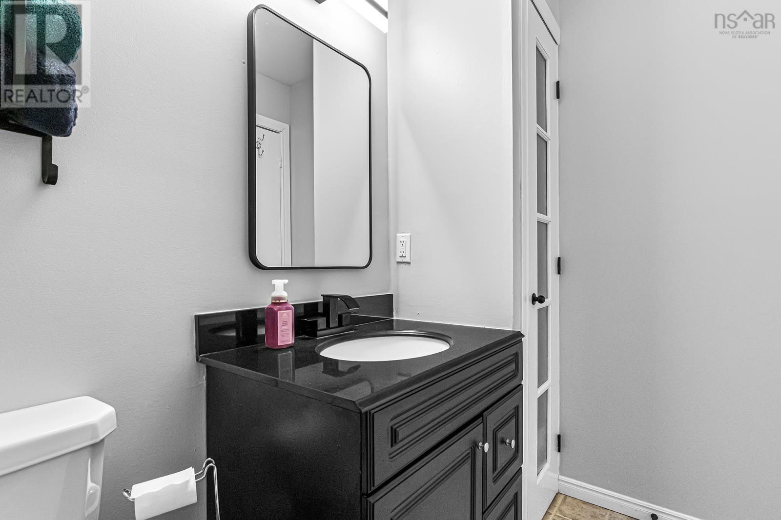 29 Circassion Drive Property Photo 20