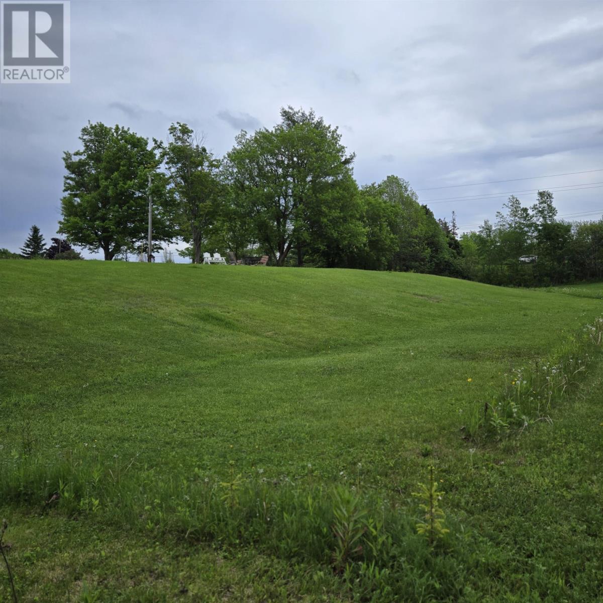 15 Lorabelle Court Property Photo 3