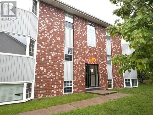 #101 11 BROWNS Court