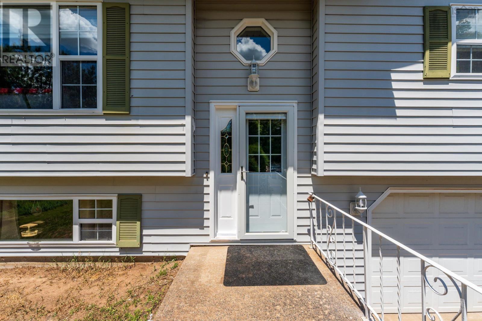 53 Geiger Drive Property Photo 4