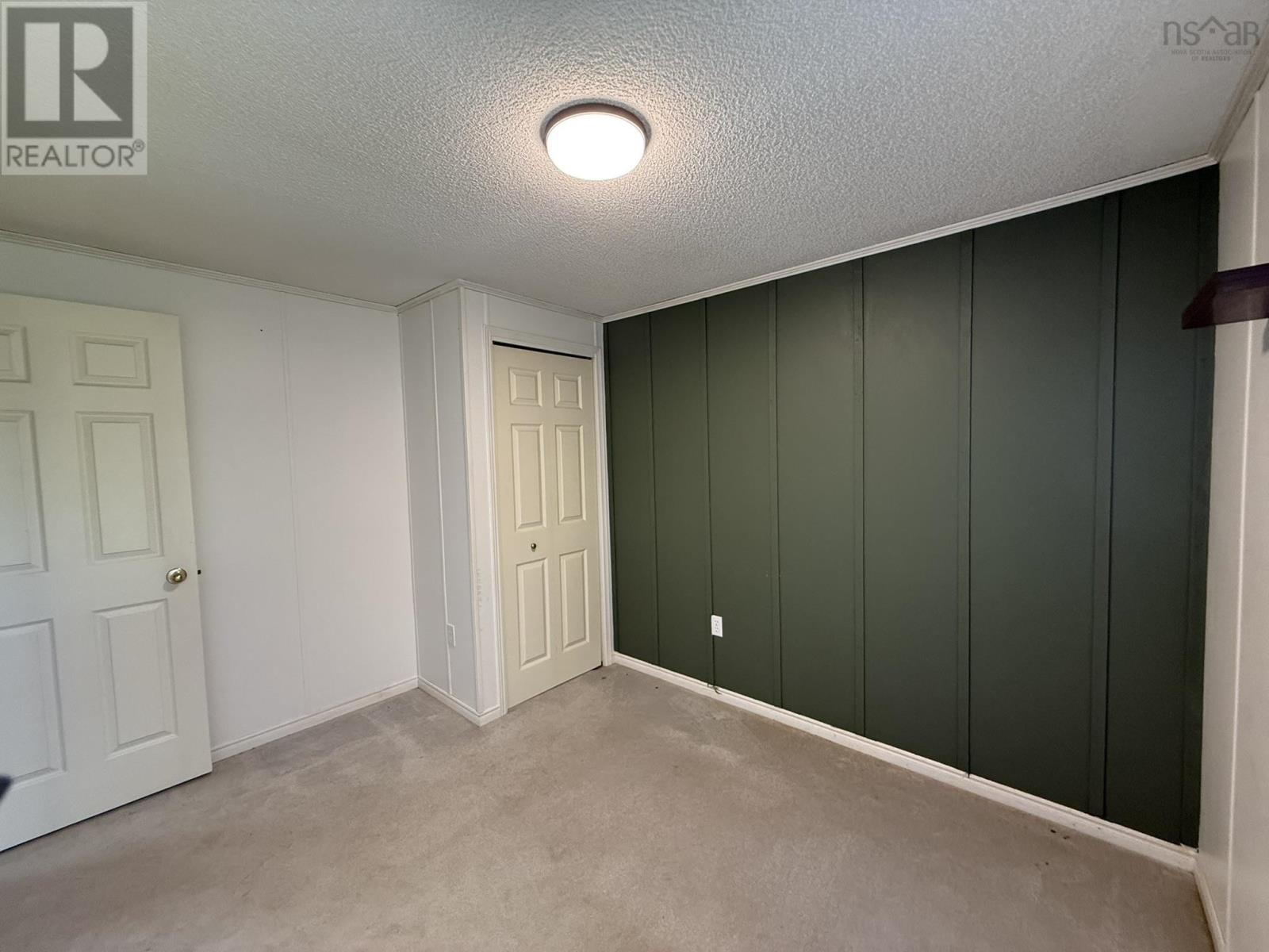 1061 Mountain Road Property Photo 3