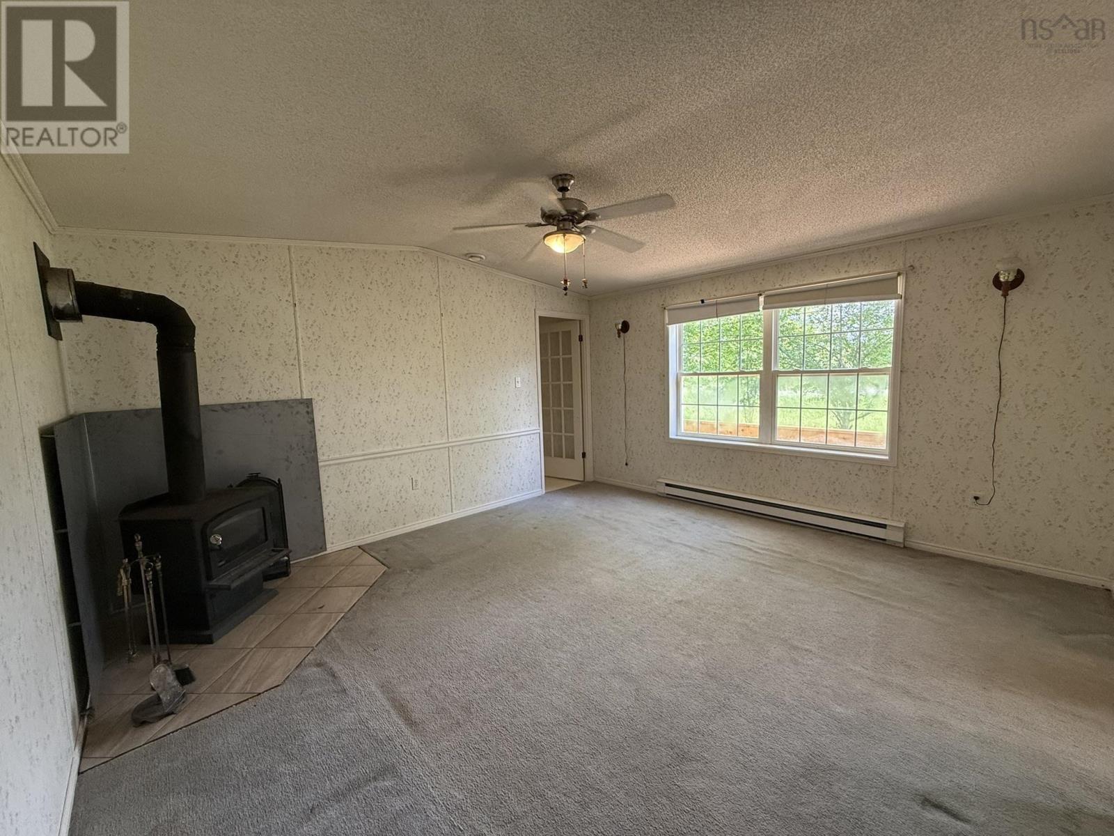1061 Mountain Road Property Photo 14