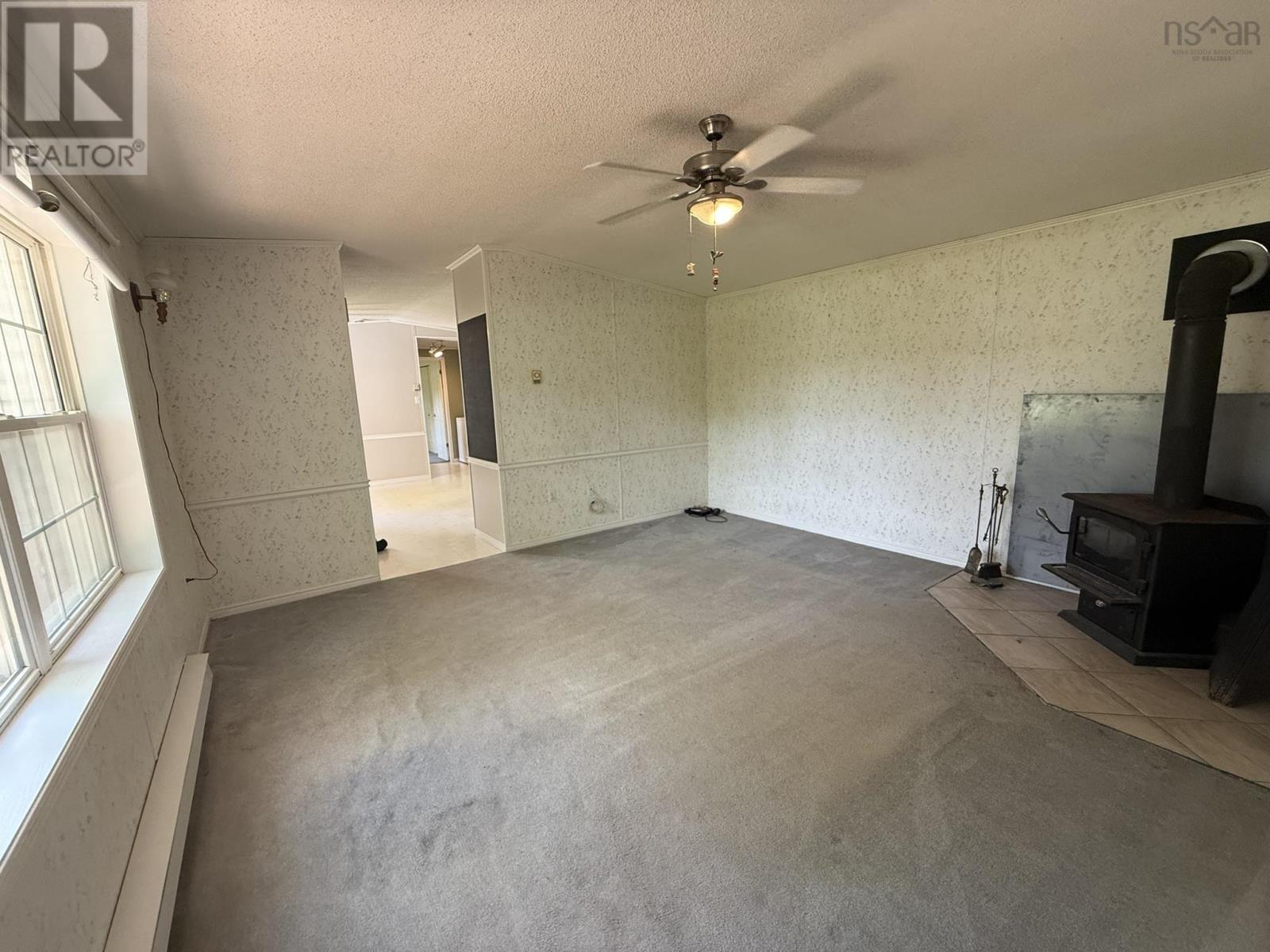 1061 Mountain Road Property Photo 16