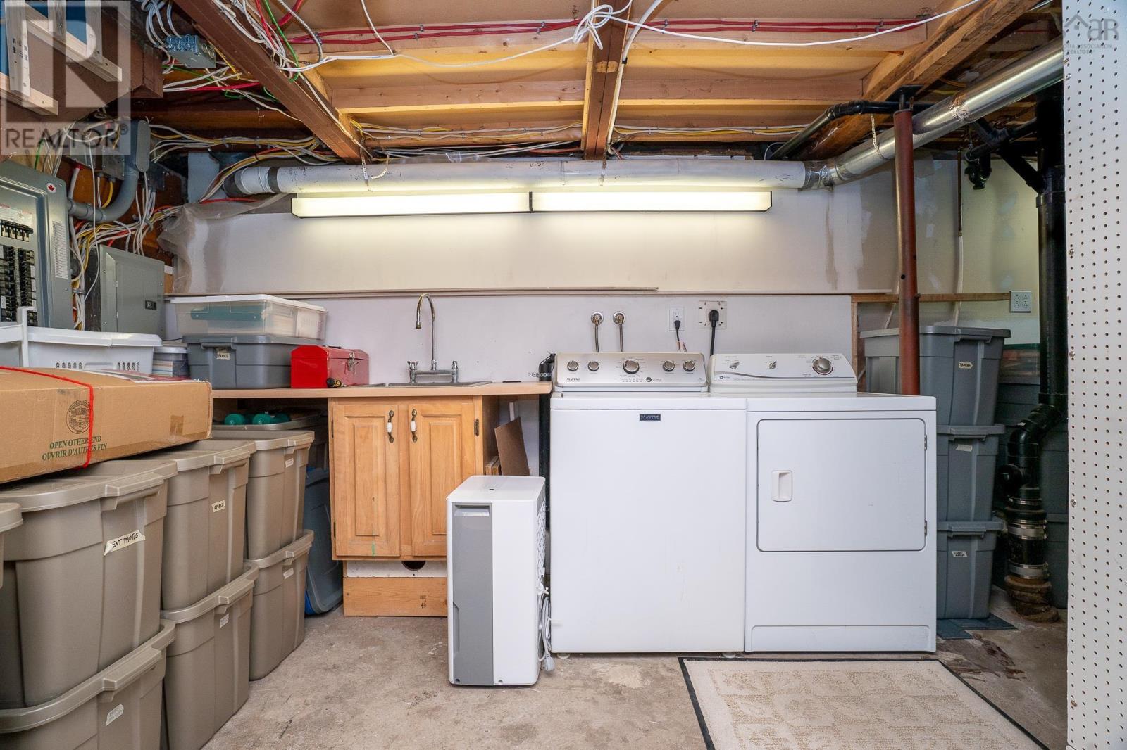 6474 Roslyn Road Property Photo 34