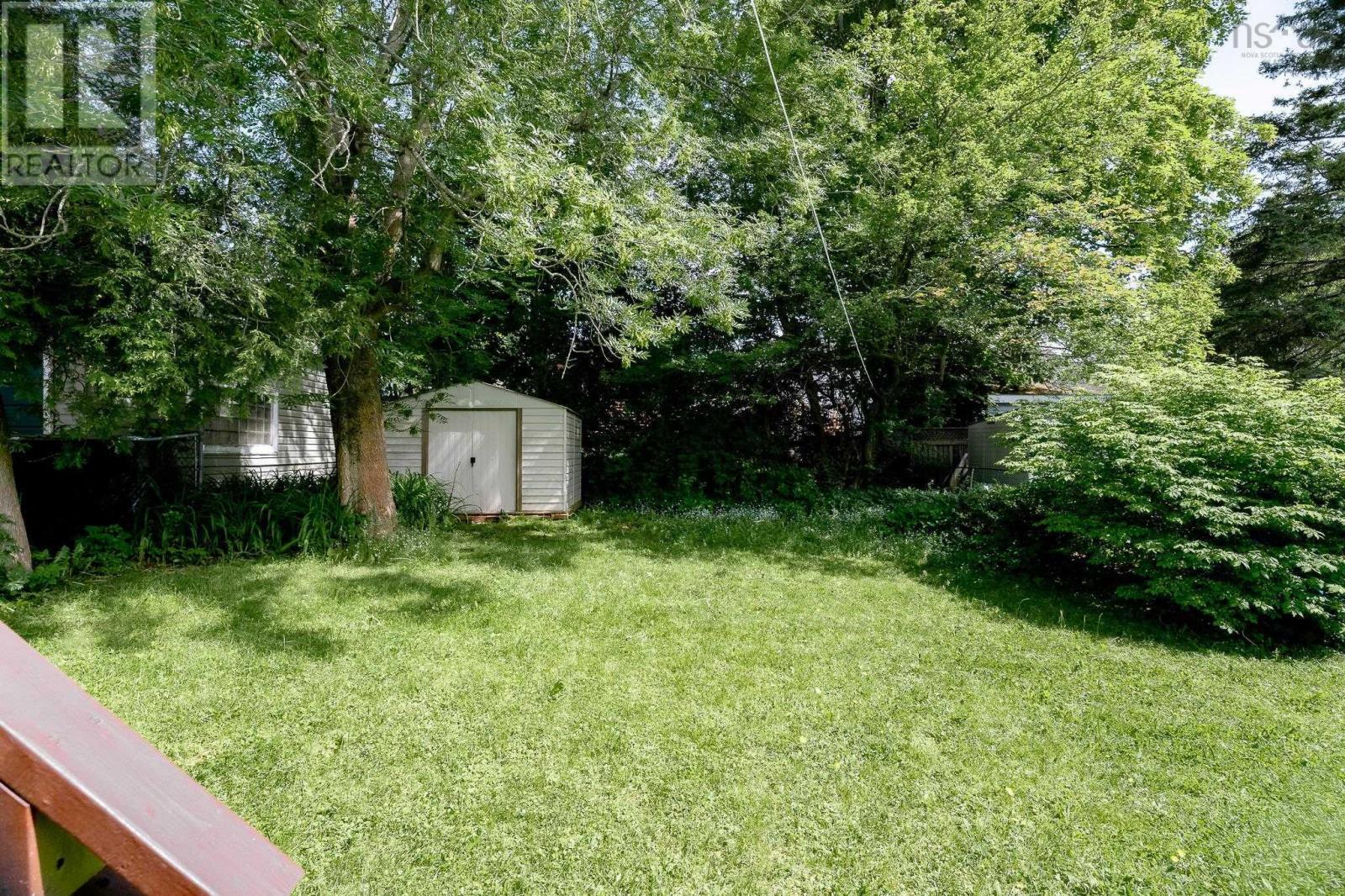 6474 Roslyn Road Property Photo 36