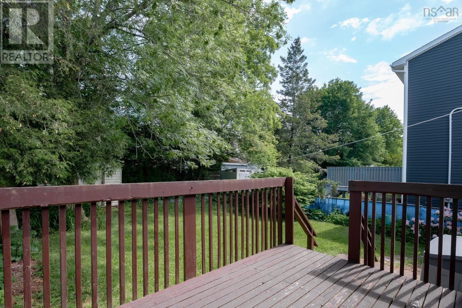 6474 Roslyn Road Property Photo 40