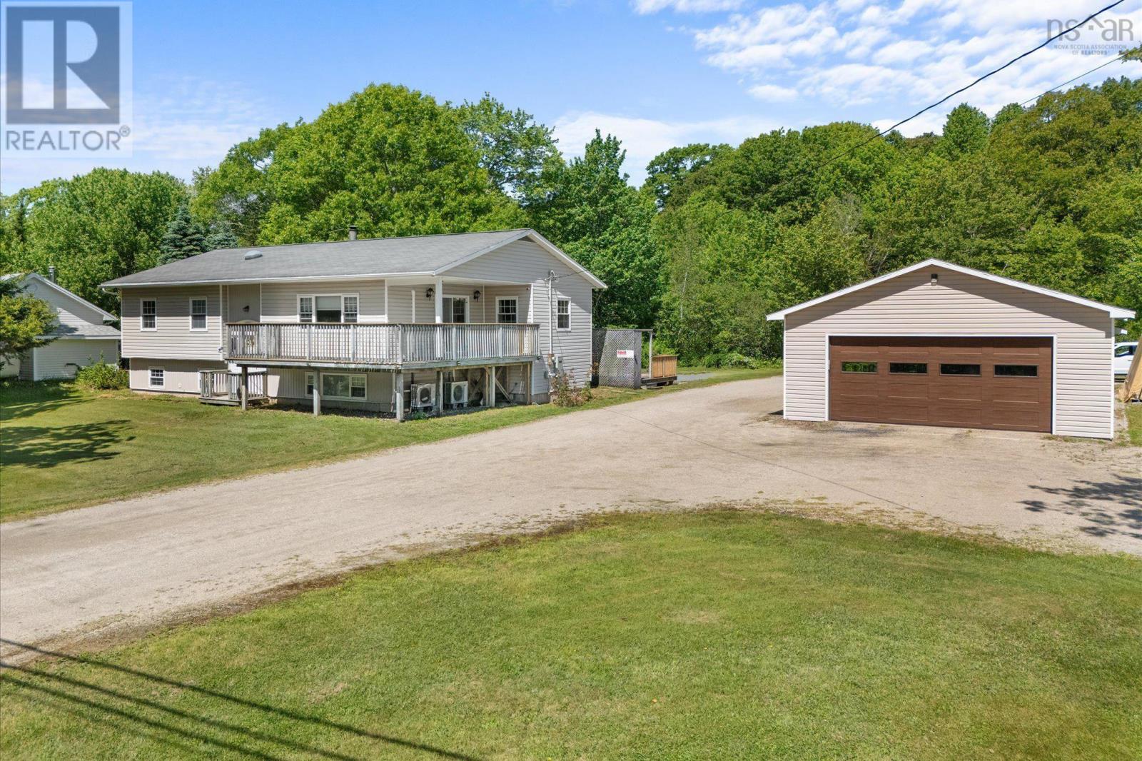 706 Highway 325 Property Photo 1