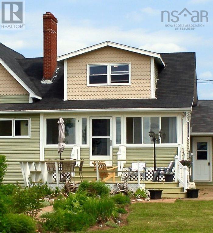 11 Ells Lane Property Photo 3