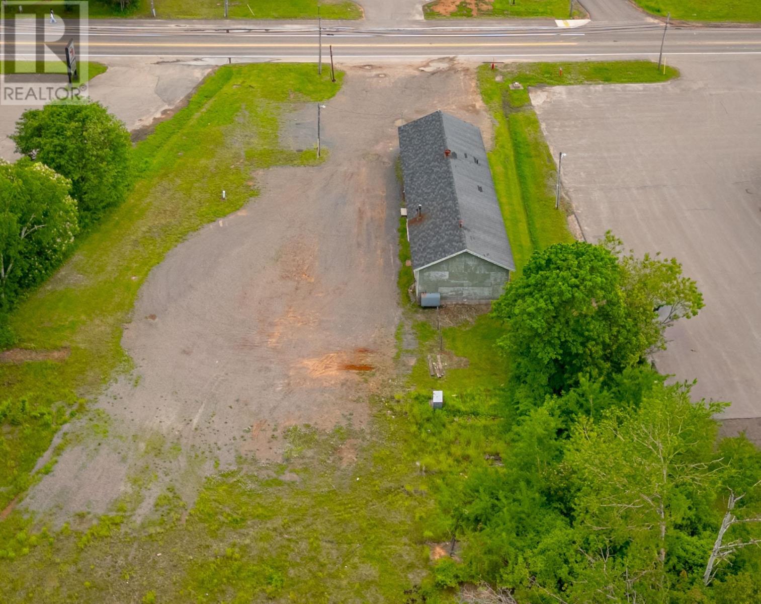 5235 Aa Macdonald Highway Property Photo 3