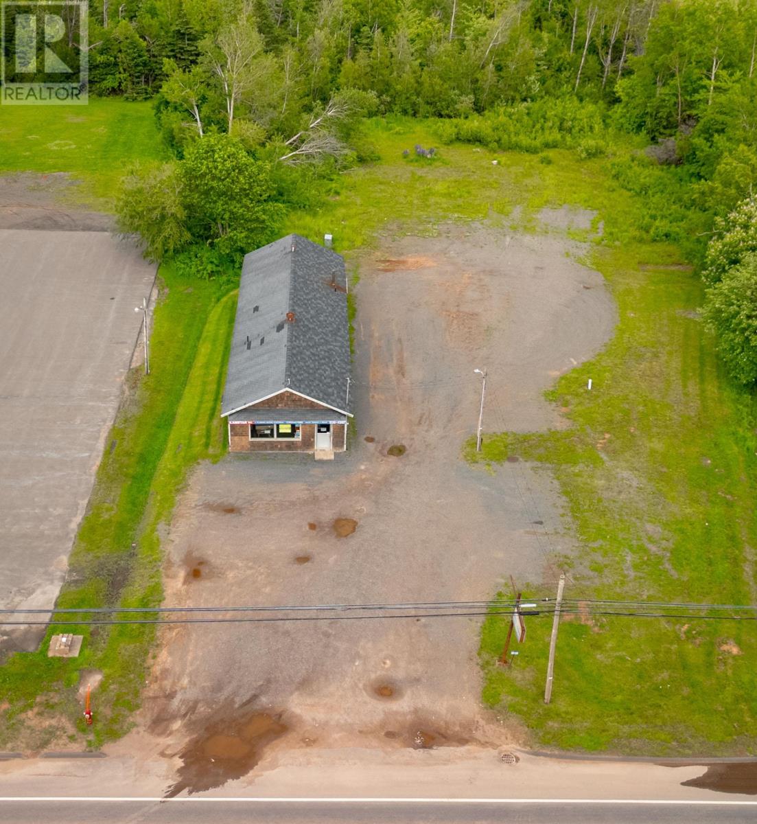 5235 Aa Macdonald Highway Property Photo 4