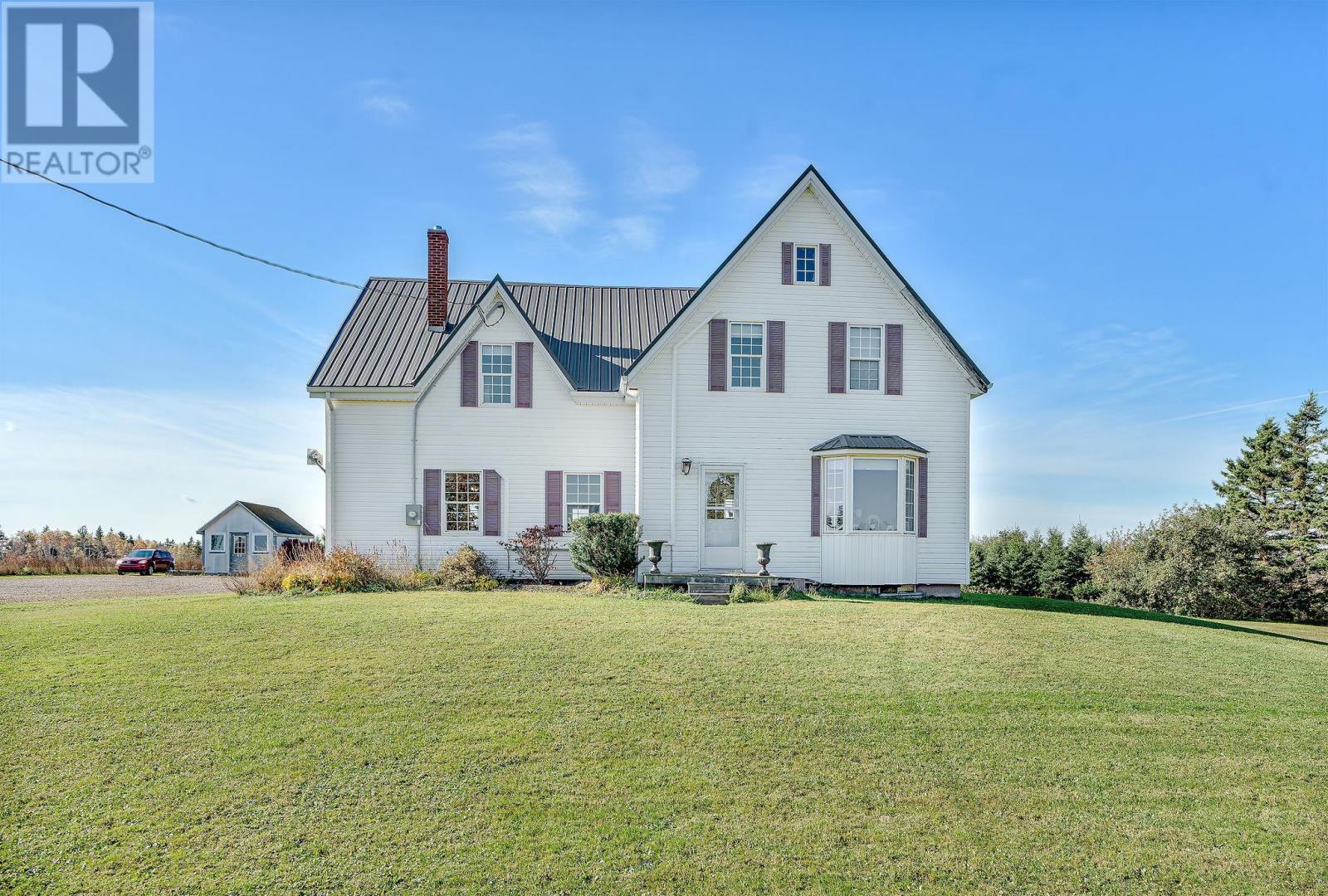 215 Cable Head Road Property Photo 1