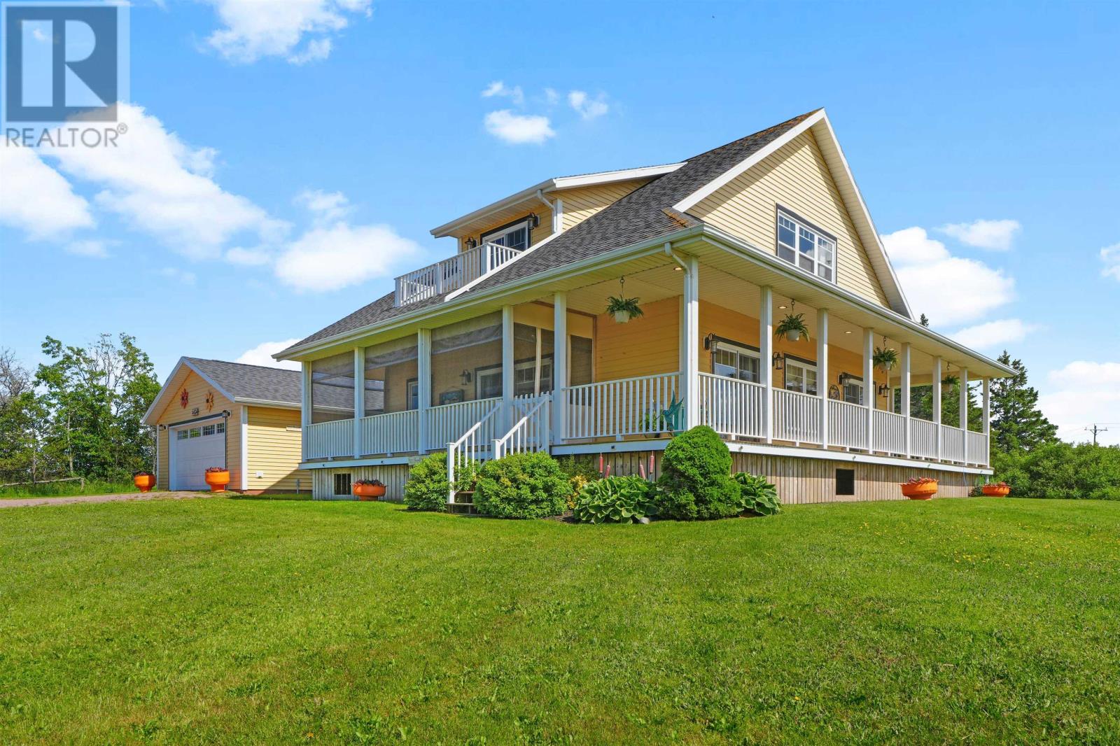 10 Bumble Bee Road Property Photo 1
