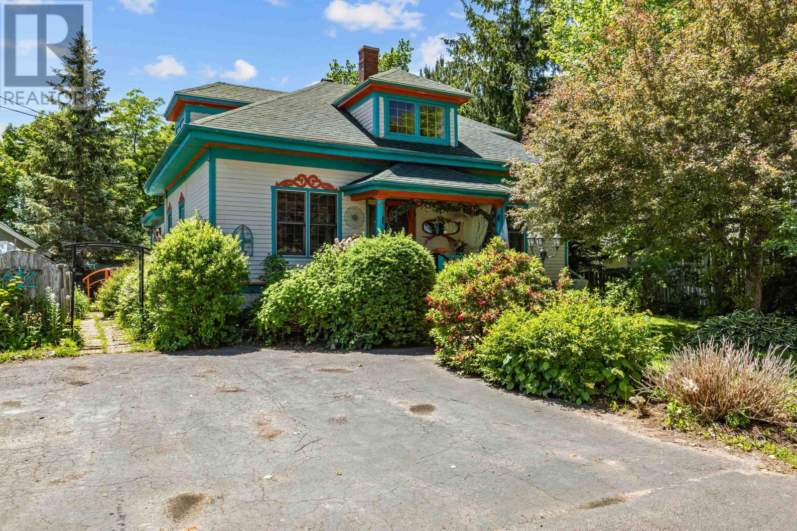162 Belmont Street Property Photo 1