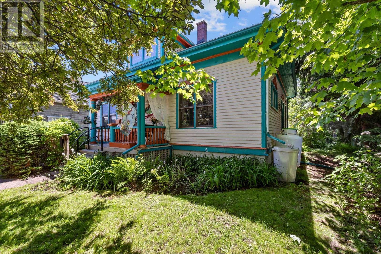 162 Belmont Street Property Photo 6