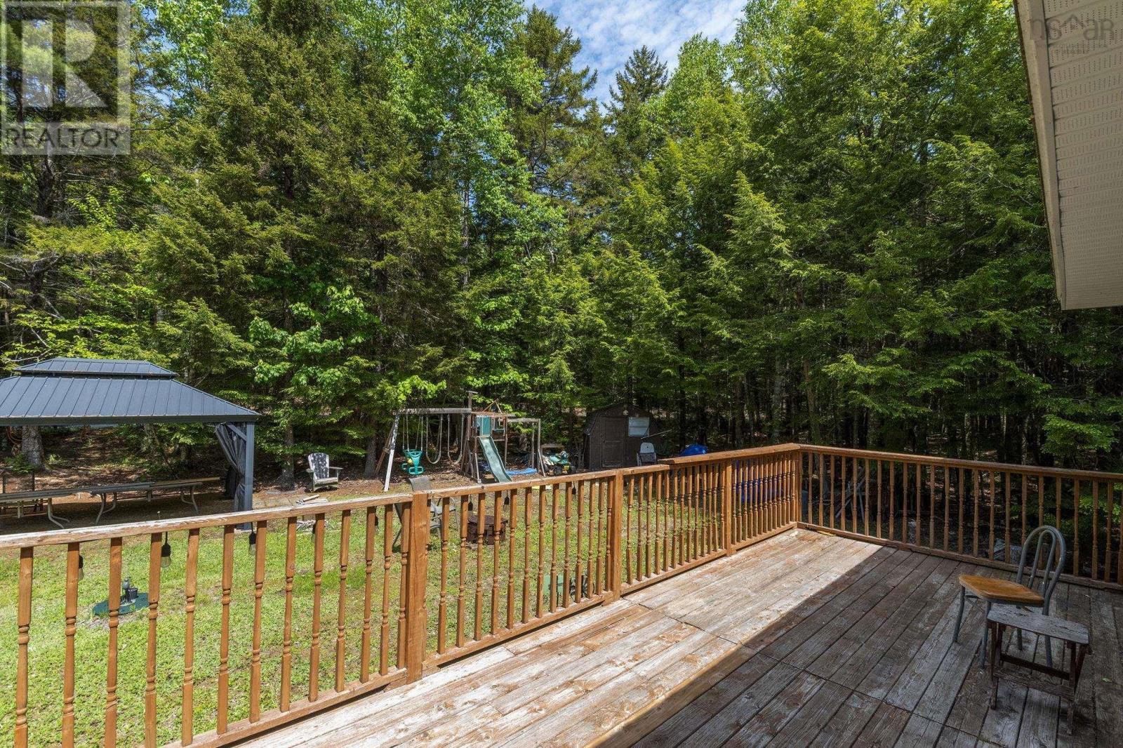 189 Madashak Road Property Photo 6