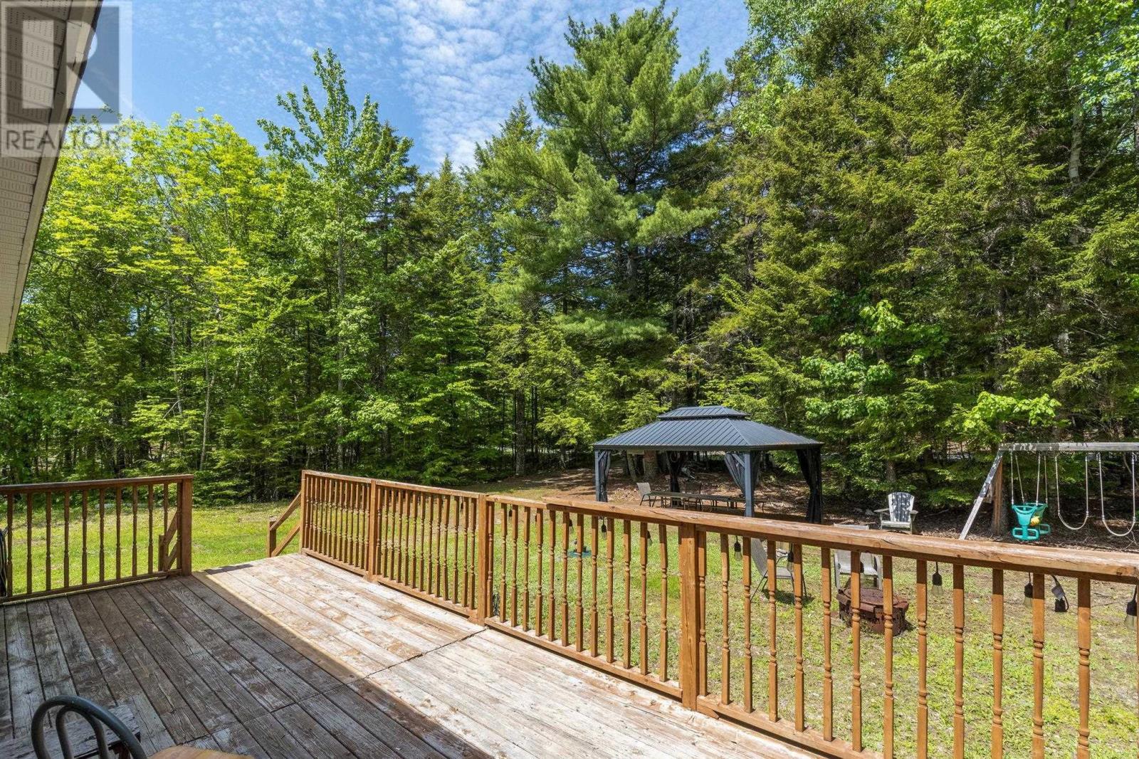 189 Madashak Road Property Photo 8