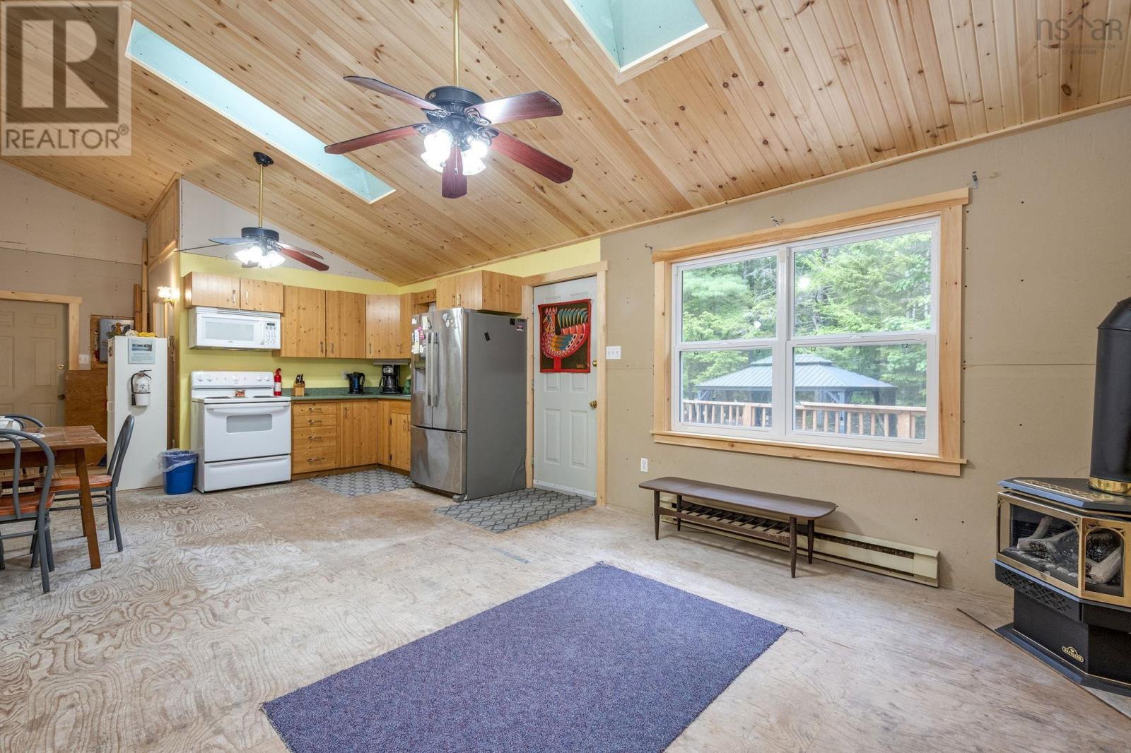 189 Madashak Road Property Photo 10