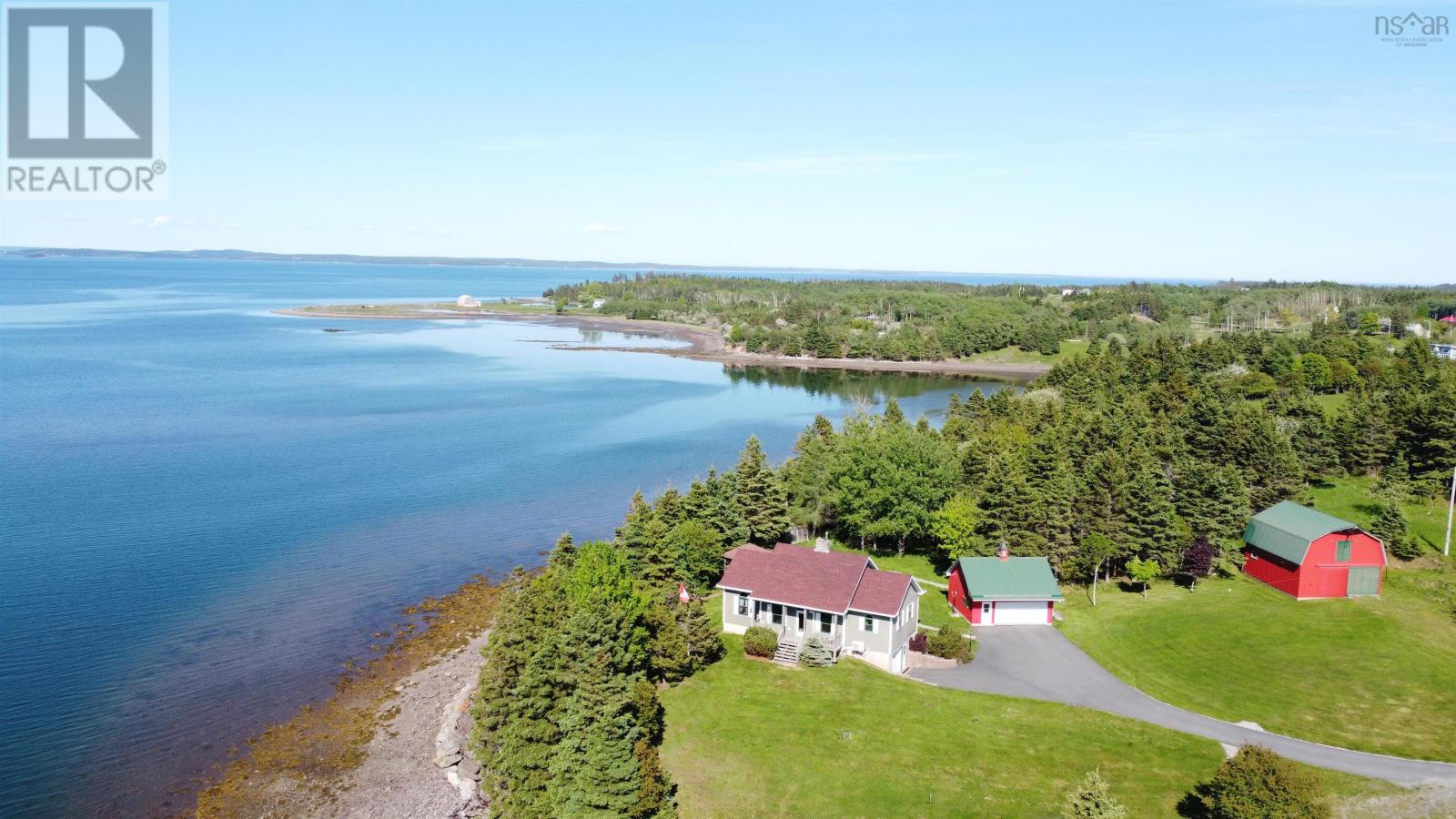 11 Cap La Ronde Property Photo 1