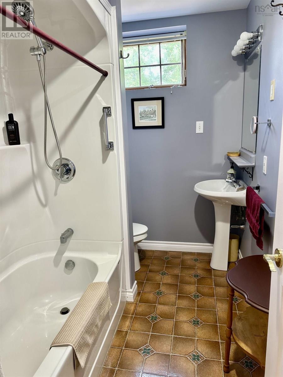 11 Cap La Ronde Property Photo 33