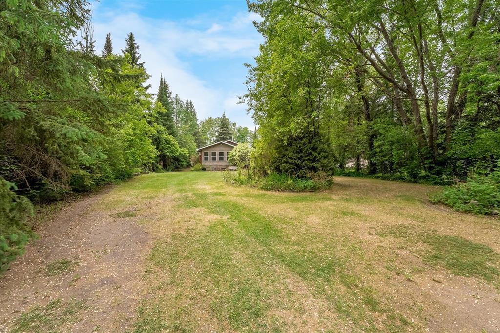 41 Lee Side Drive Property Photo 4