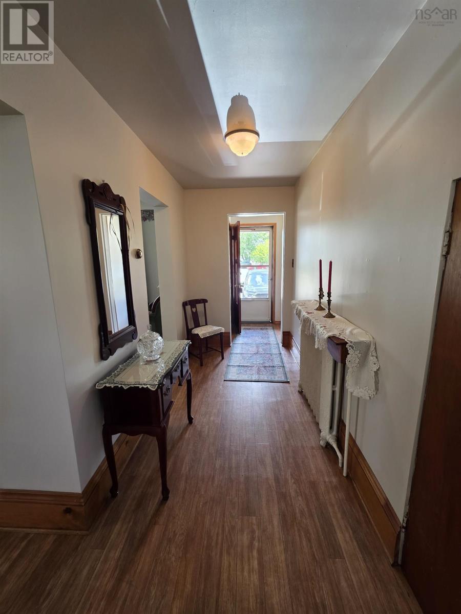 673 George St Street Property Photo 17