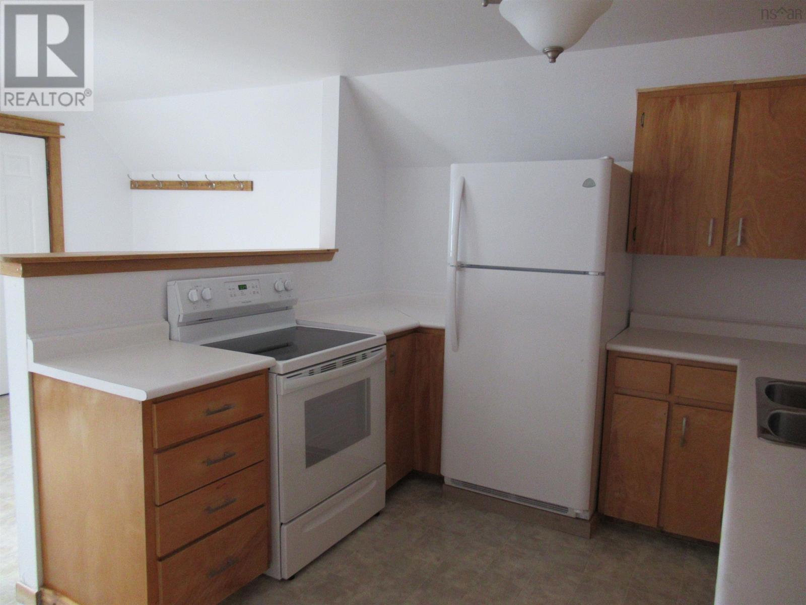 673 George St Street Property Photo 18