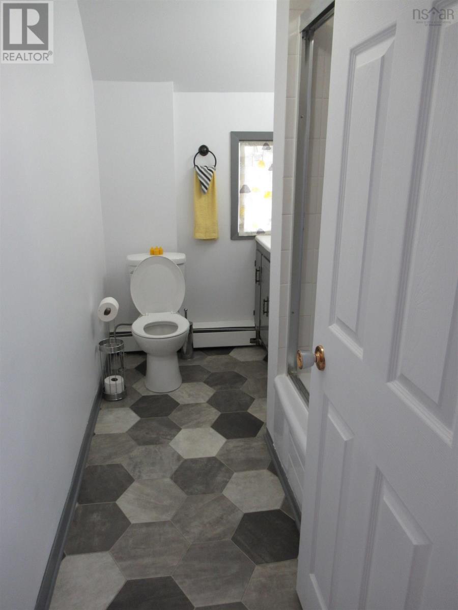673 George St Street Property Photo 21