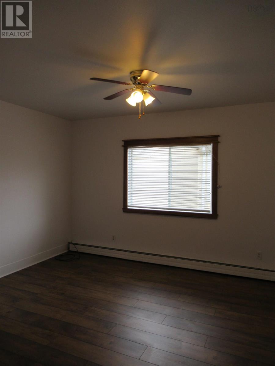 673 George St Street Property Photo 24