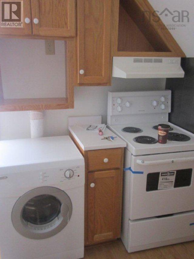 673 George St Street Property Photo 36