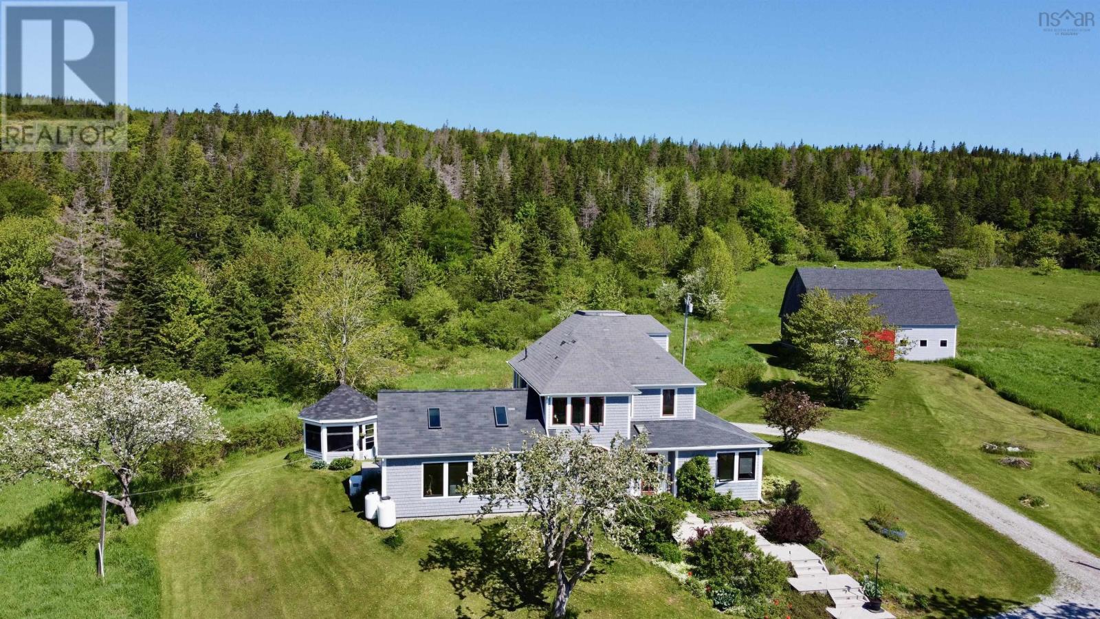 450 Hillsdale Road Property Photo 7