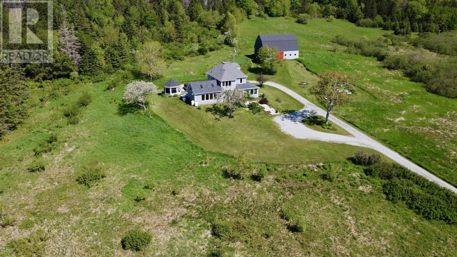 450 Hillsdale Road Property Photo 8