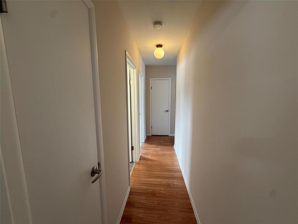 212 Burrows Road S Property Photo 13