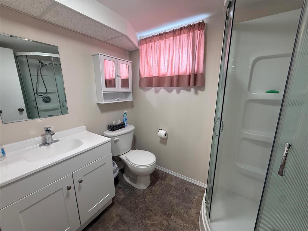 212 Burrows Road S Property Photo 26