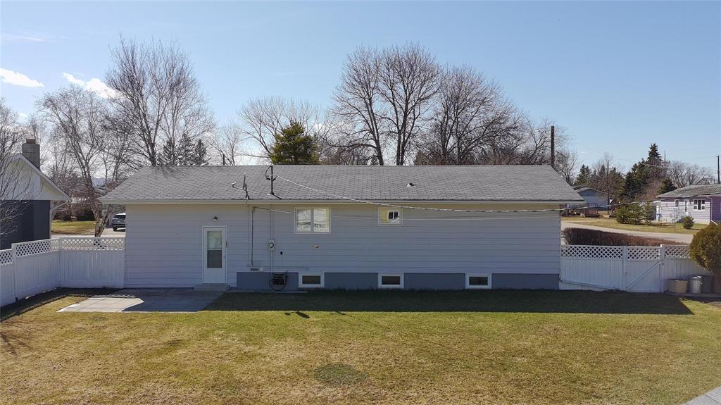 212 Burrows Road S Property Photo 35