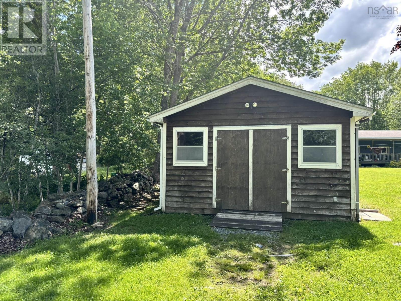 436 West Street Property Photo 29