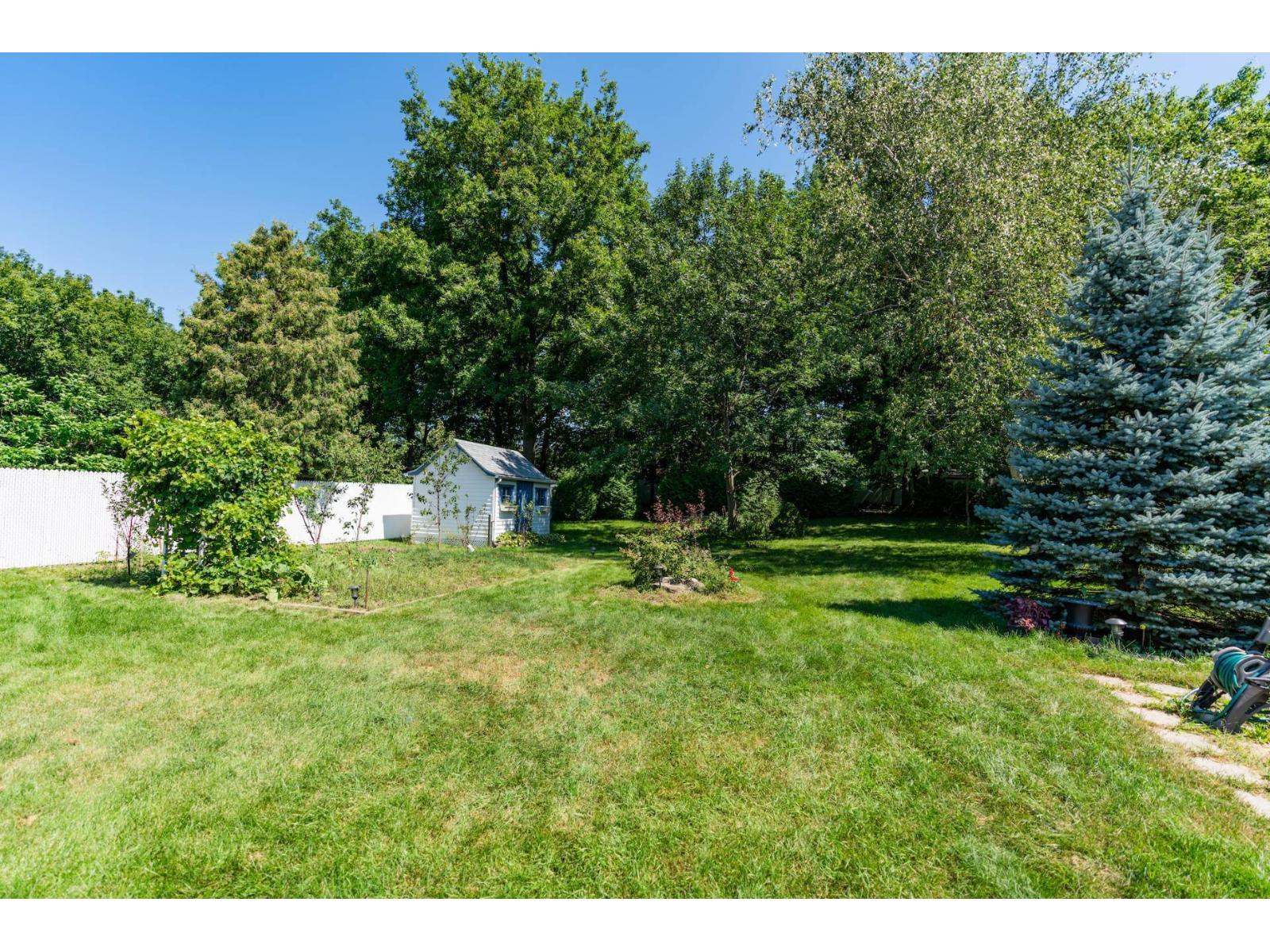 223 Westcroft Road Property Photo 4