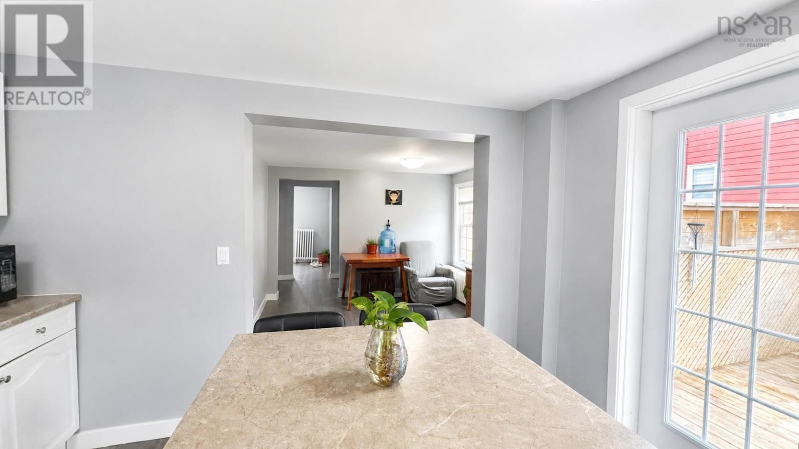 99 Argyle Street Property Photo 9