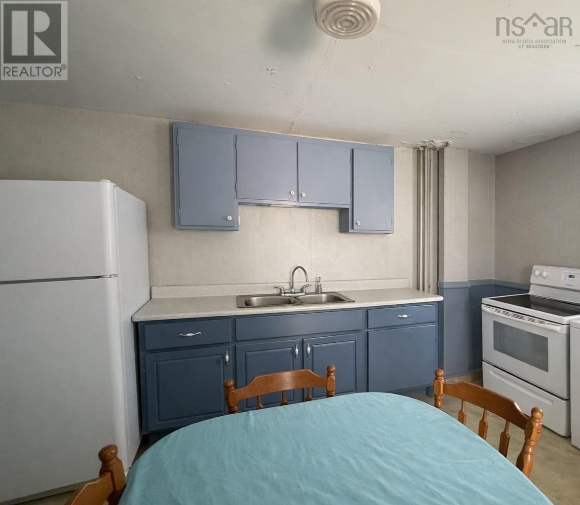 61-63 Albion Street Property Photo 8