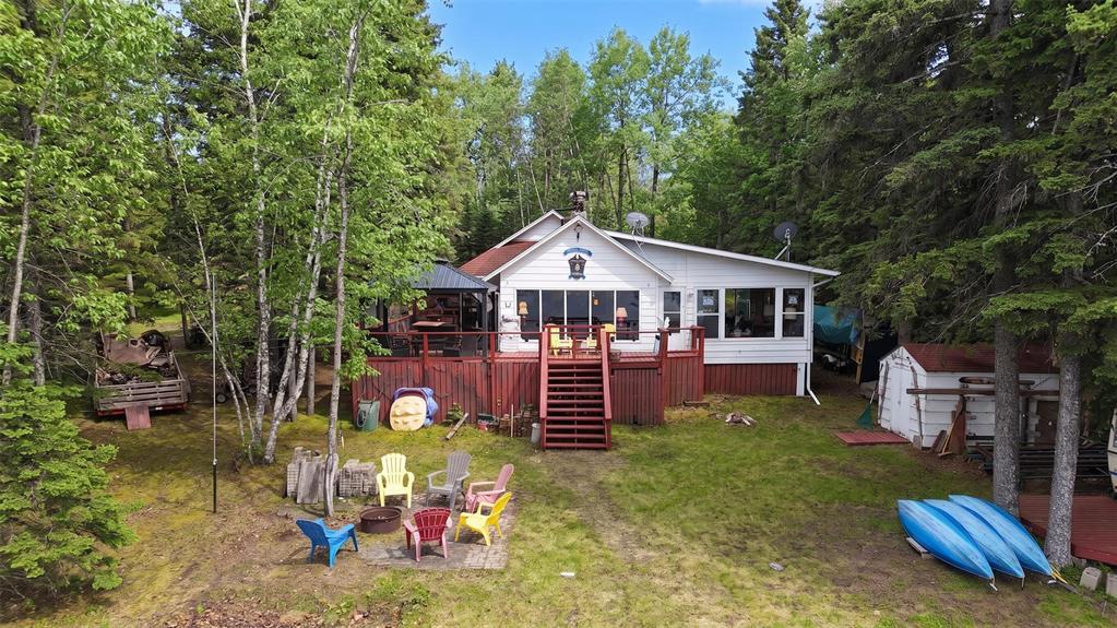204 Lakeview Drive Property Photo 2