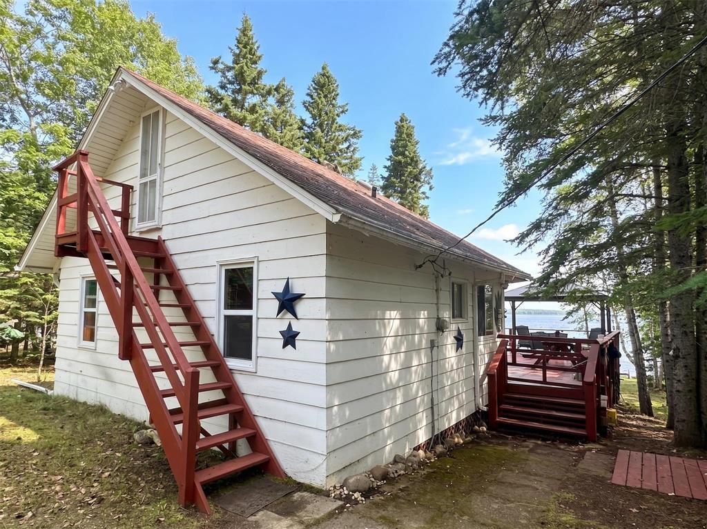 204 Lakeview Drive Property Photo 7