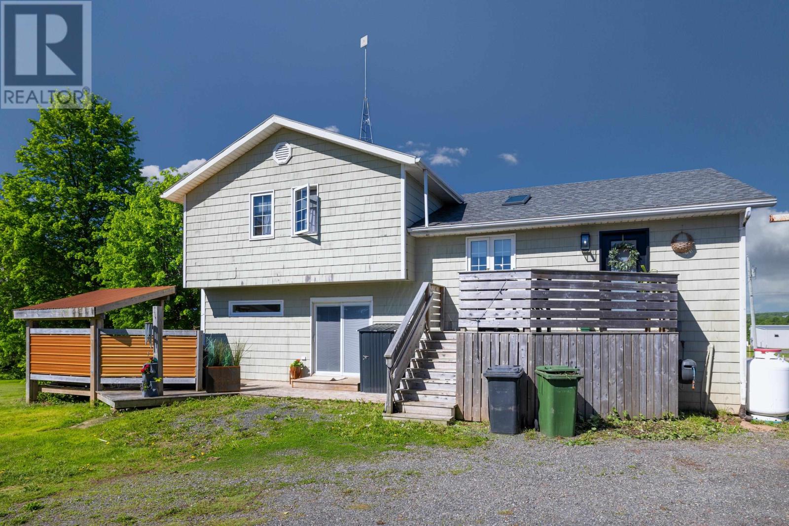 79 Waterside Road Property Photo 7