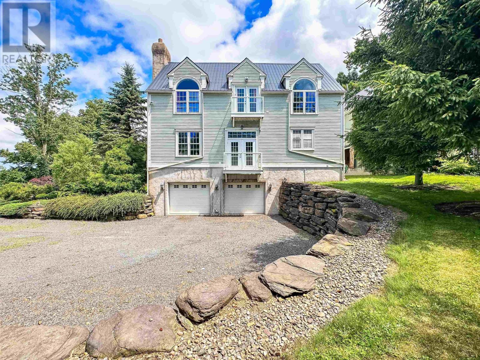 1999 Grand Pre Road Property Photo 36