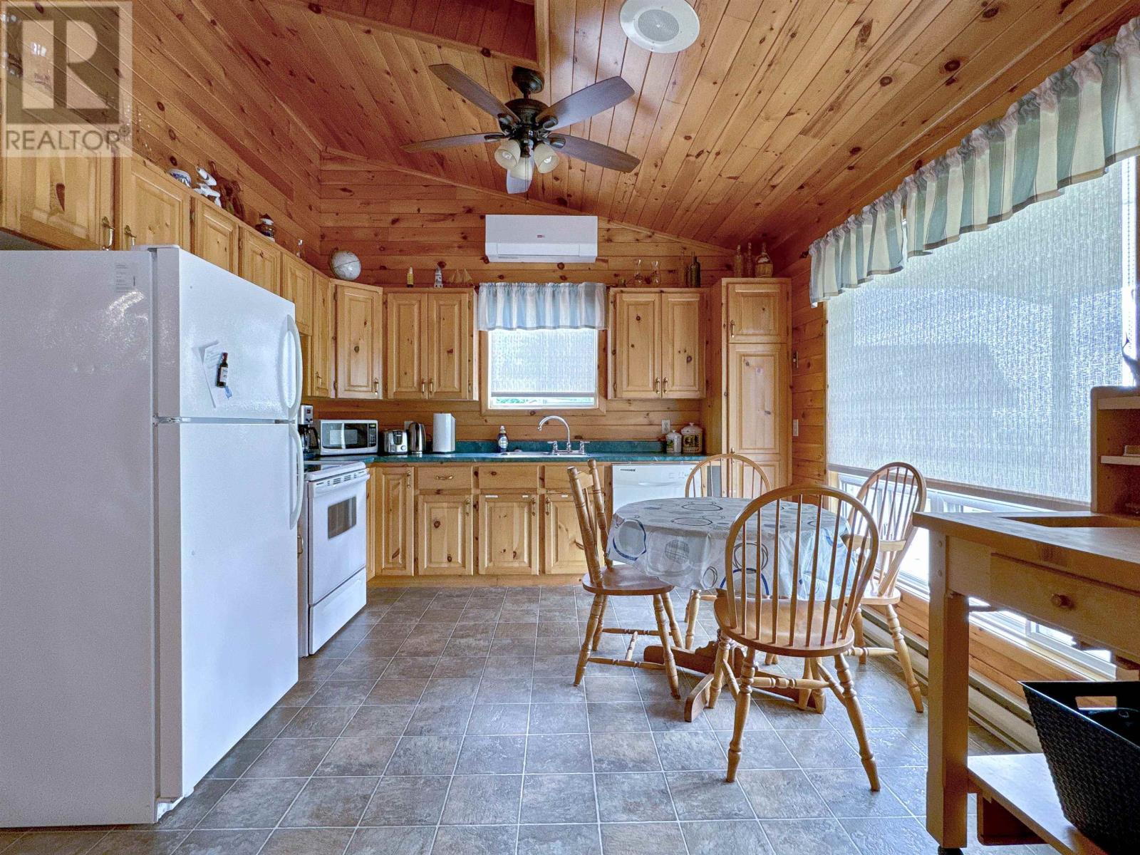 115 Ray Way Road Property Photo 6