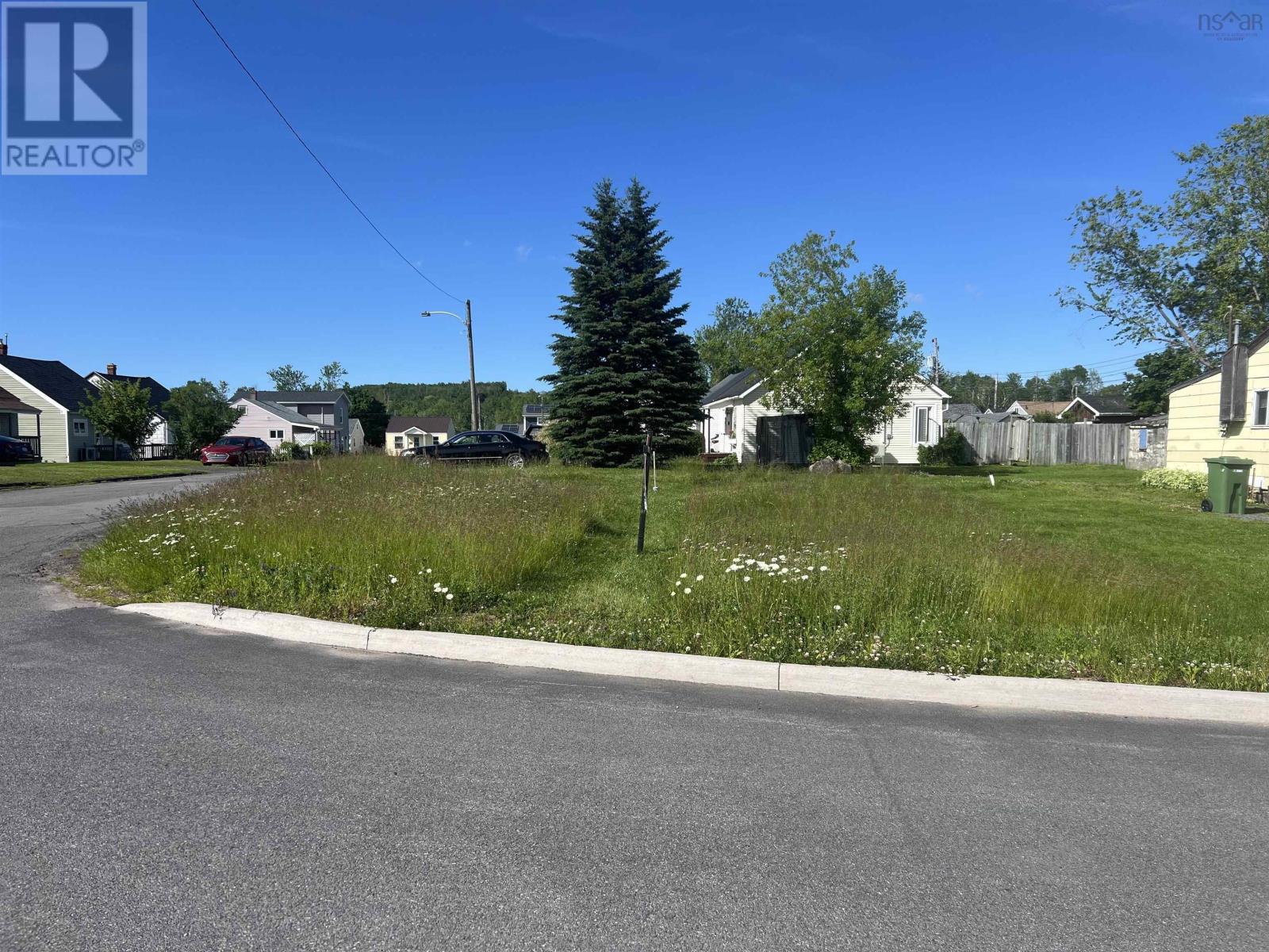 34 Highland Drive Property Photo 2