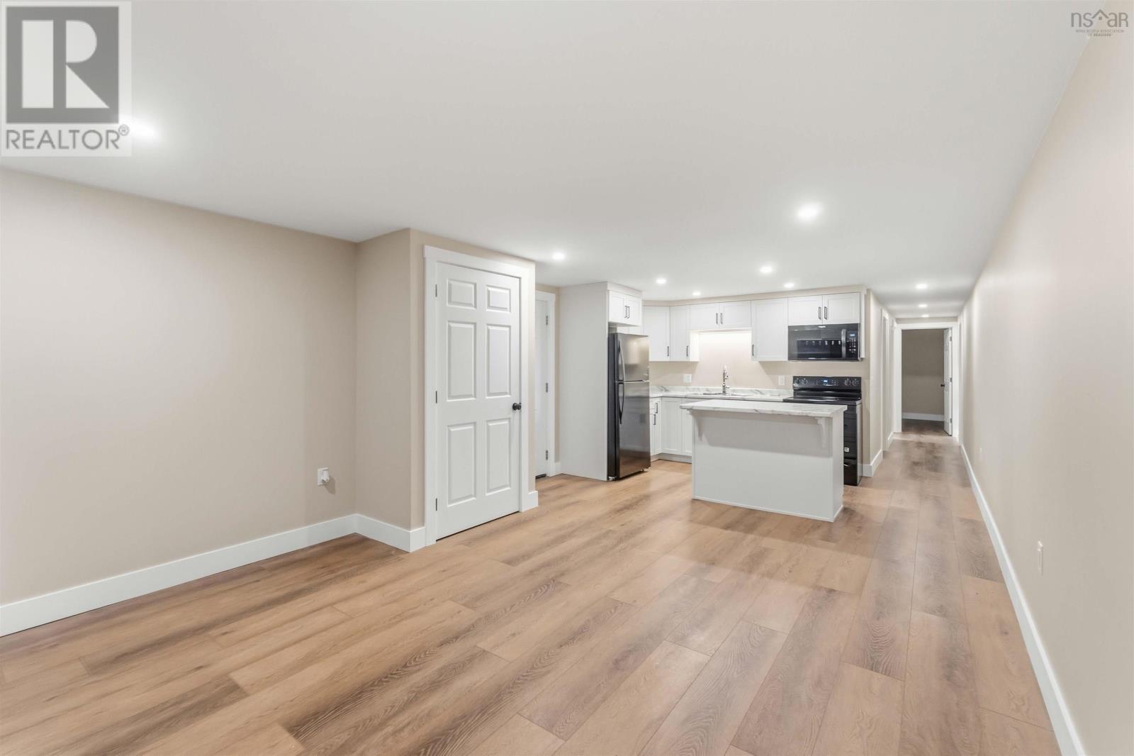9 Gordon Street Property Photo 7