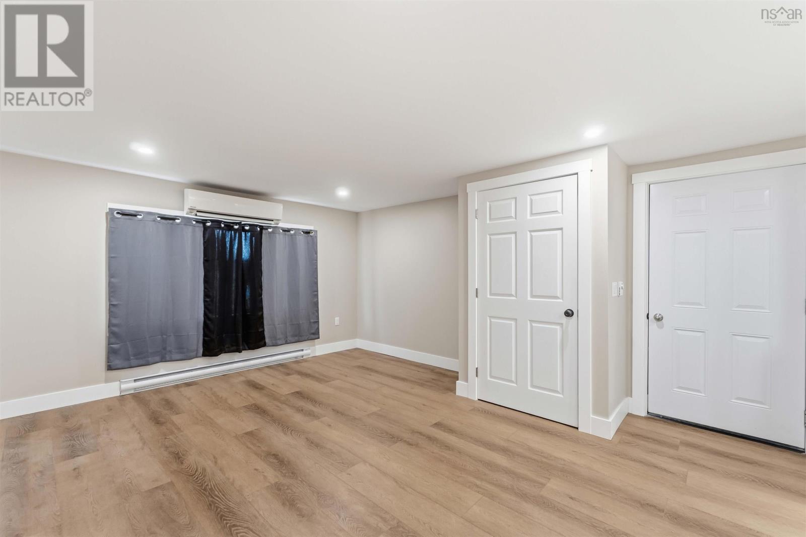 9 Gordon Street Property Photo 19