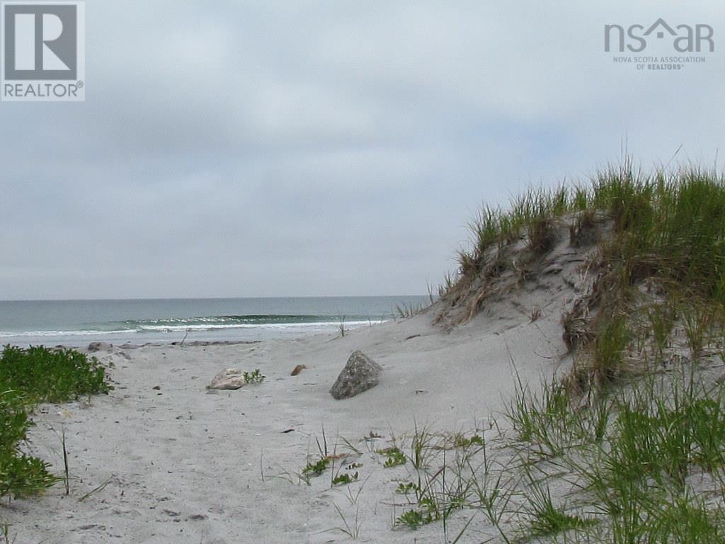 12 Clam Point Road Property Photo 2