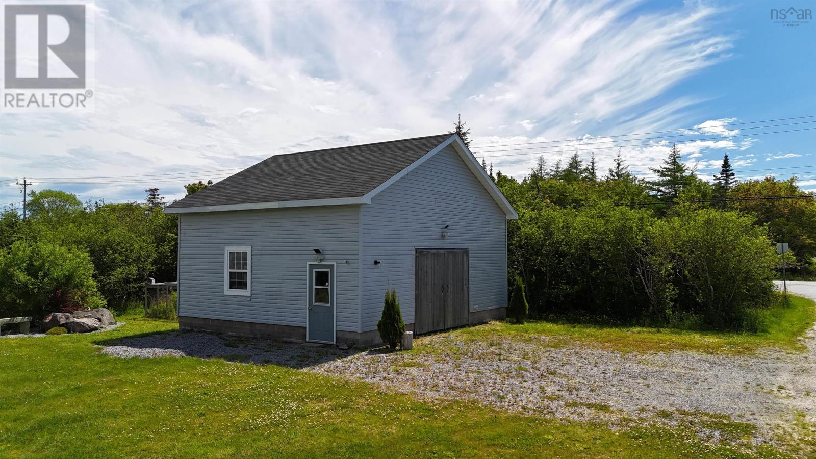12 Clam Point Road Property Photo 8