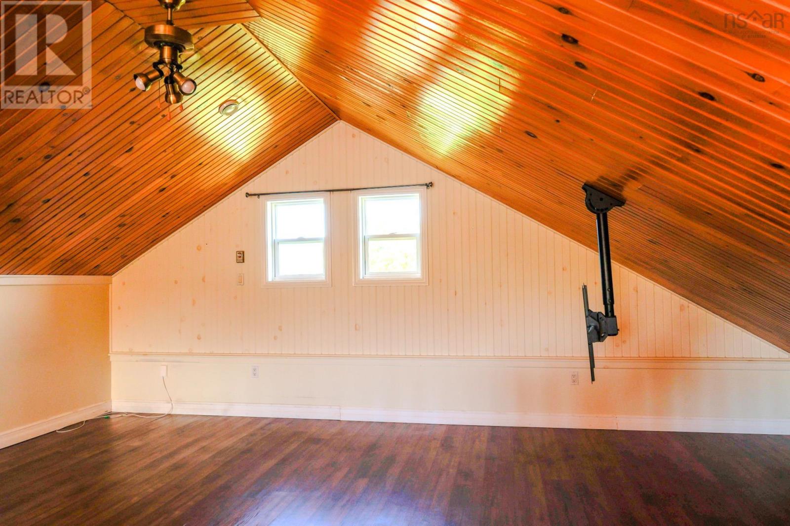12 Clam Point Road Property Photo 20