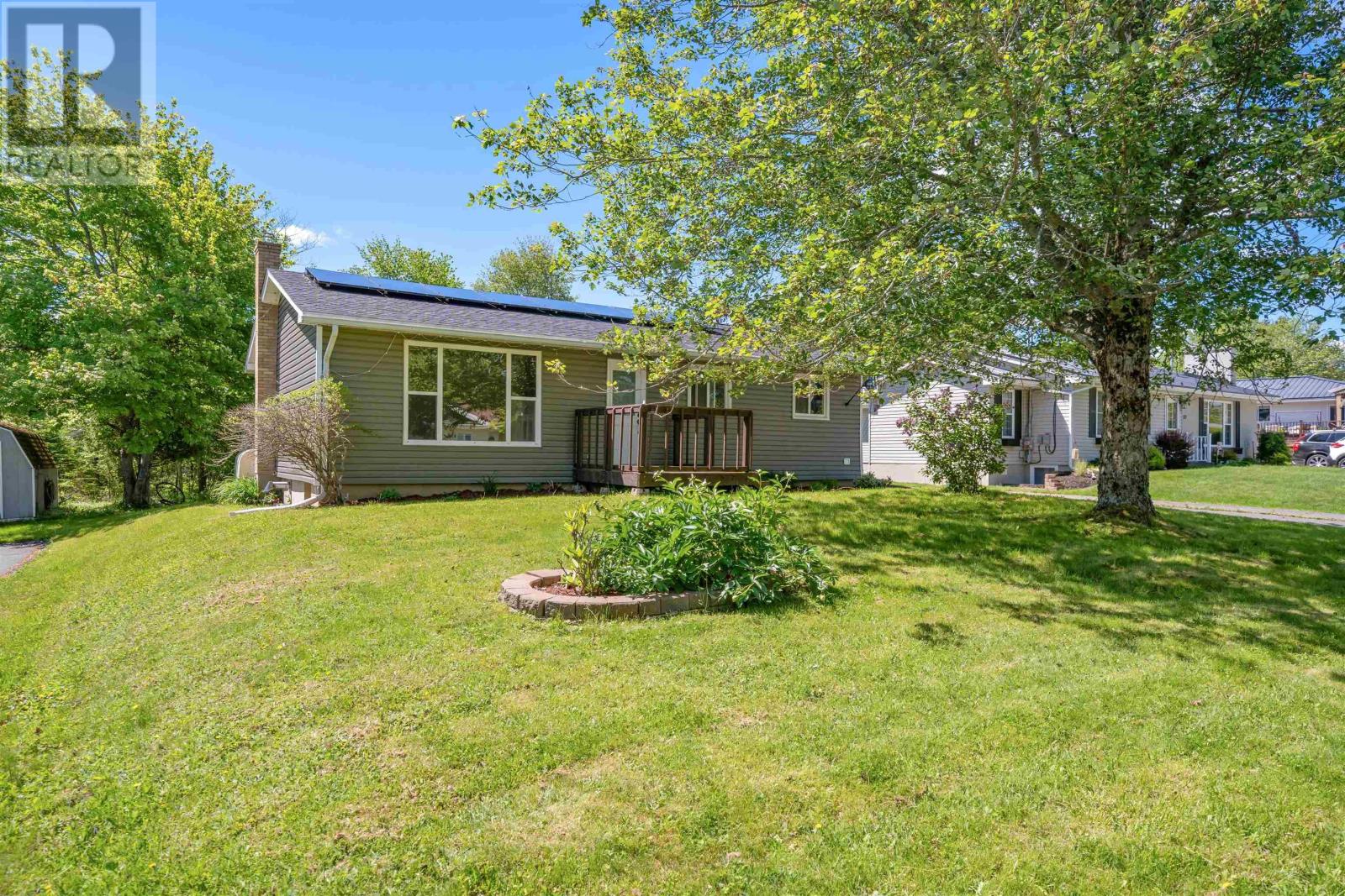125 Oxford Street Property Photo 1